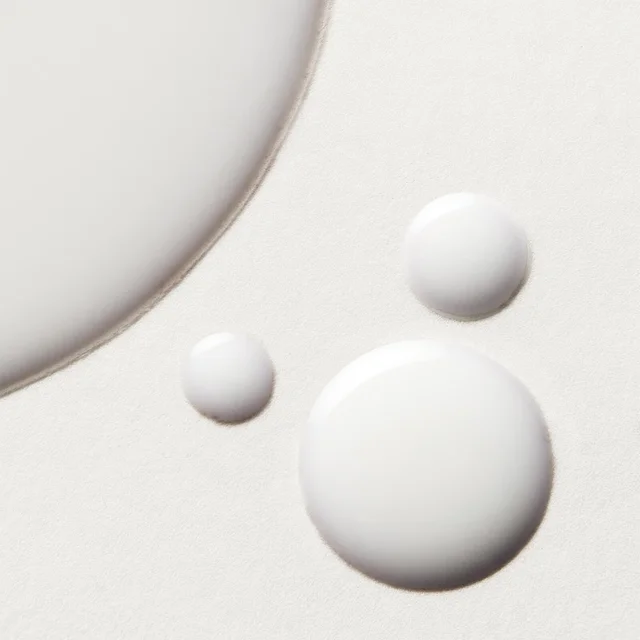 Skin Nourishing Milk Bath 400ml 牛奶滋潤沐浴乳400ml